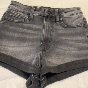 Kendall & Kylie Shorts 3/26